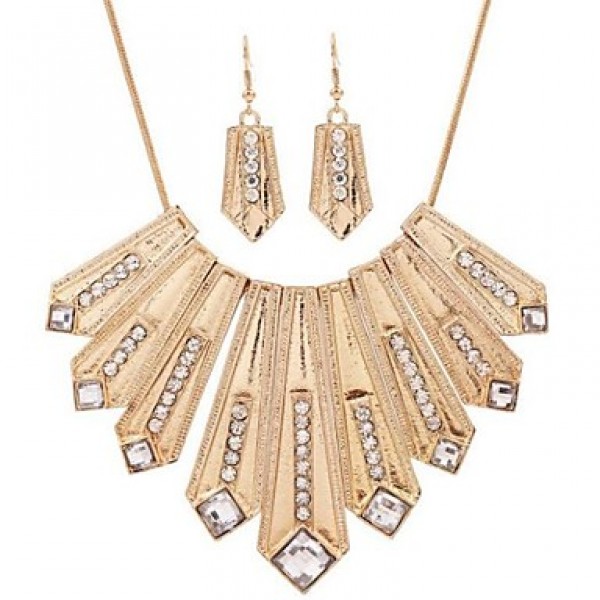 Women's Exaggerated Personality Diamond Tassel Alloy Necklace Set  