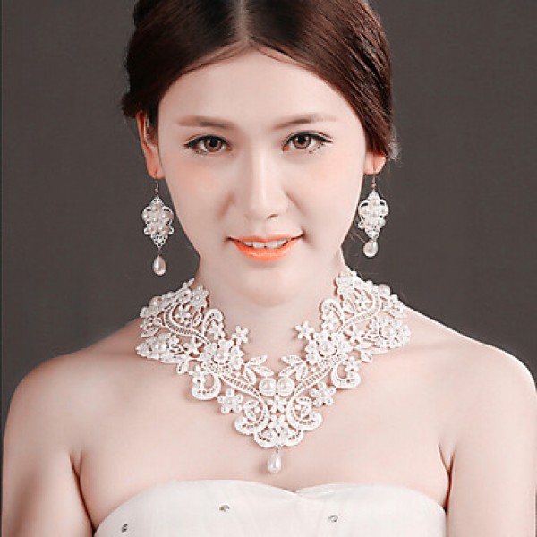 Bride Wedding White Mesh Diamond Noble Flower Earring Headdress Set  